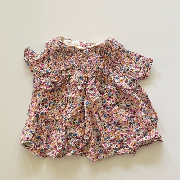 Zara Other - Zara‎ floral top